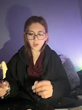 Milli-Kiss online show from April 2026 07:11:02 PM