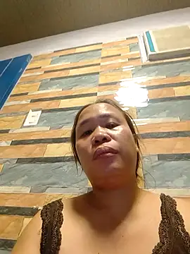 Snapshot of squirtshantal chatting on November 2025 11:31:01 AM squirtshantal online show from November 2025 11:31:01 AM