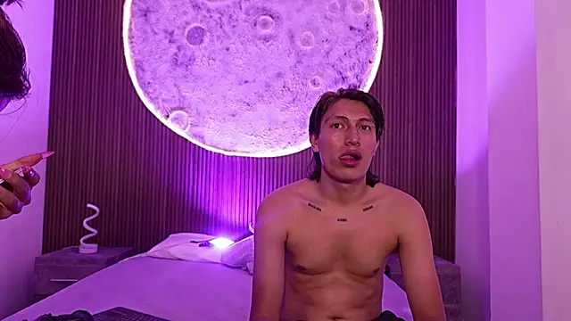 Snapshot of MarcoAndAllice chatting on February 2026 11:14:01 PM MarcoAndAllice online show from February 2026 11:14:01 PM