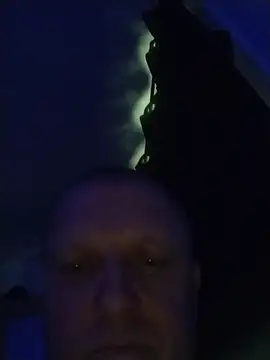 hamandcheece69 online show from February 2026 02:46:01 PM