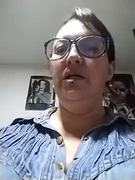  Saraqueen online show from April 2026 03:37:01 AM