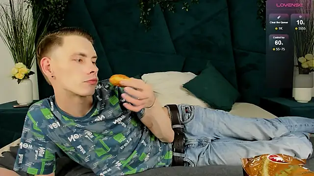 Erick Wilson online show from October 2025 07:47:02 AM