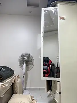 Snapshot of Hottysoo chatting on February 2026 03:40:02 PM Hottysoo online show from February 2026 03:40:02 PM