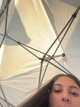 Snapshot of Lucyfer_fire chatting on February 2026 11:44:01 AM Lucyfer fire online show from February 2026 11:44:01 AM