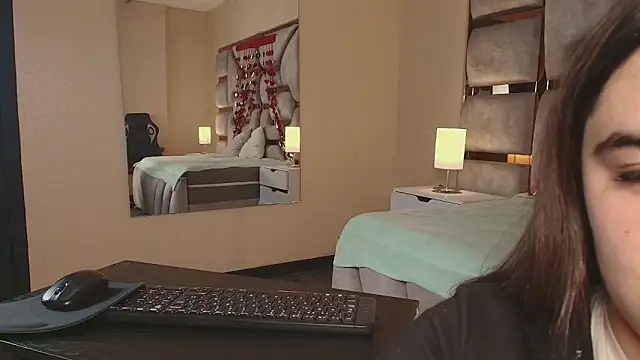 Snapshot of Anya_Volker chatting on March 2026 12:56:01 PM Anya Volker online show from March 2026 12:56:01 PM