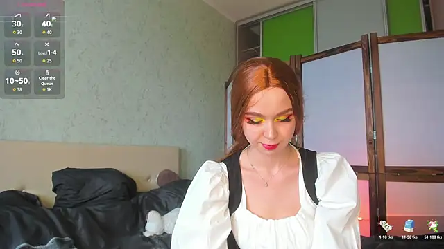 GlitchyDolly online show from May 2026 04:20:02 AM