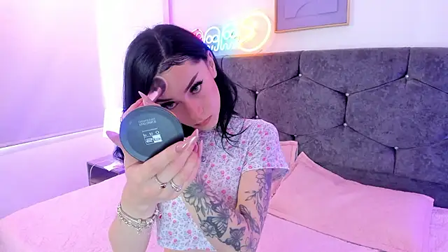 Megan Morphy online show from March 2026 01:59:02 PM