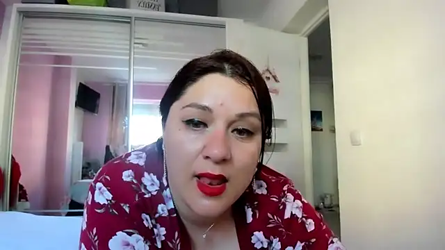 EVELYNA88 online show from April 2026 09:10:01 AM