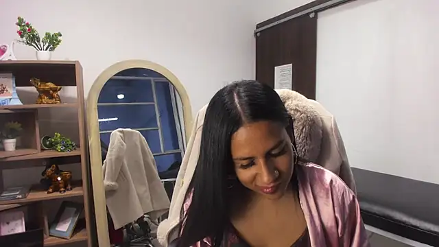 Scarlett Moom online show from April 2026 03:47:01 AM