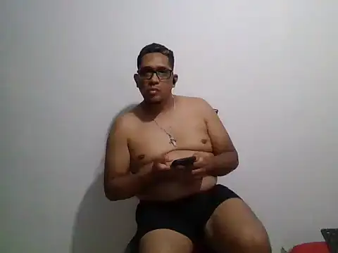 Snapshot of gordogruesa chatting on February 2026 02:45:01 AM gordogruesa online show from February 2026 02:45:01 AM