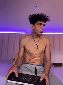 abrilandjulian online show from April 2026 12:05:02 PM