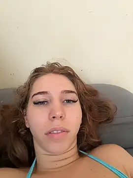 Snapshot of Aneruivinhaa chatting on February 2026 01:56:02 PM Aneruivinhaa online show from February 2026 01:56:02 PM