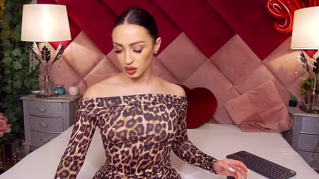 Snapshot of VictoriaLanes chatting on February 2026 05:19:02 AM VictoriaLanes online show from February 2026 05:19:02 AM