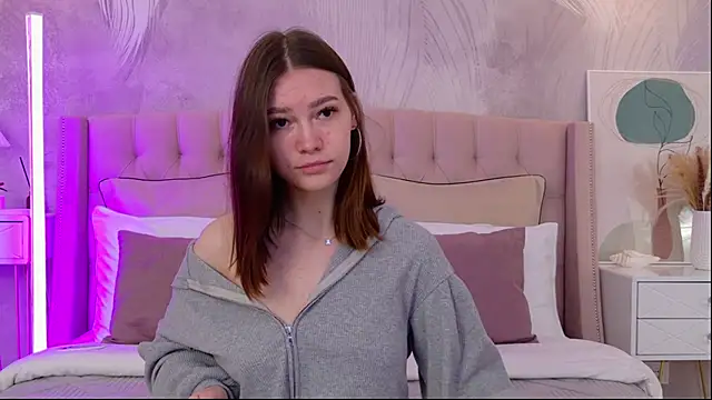 RebecaFields online show from April 2026 03:09:01 PM