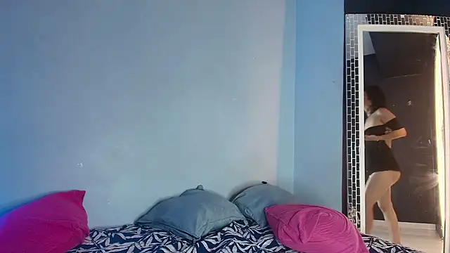 Abril milf11 online show from March 2026 12:12:02 PM