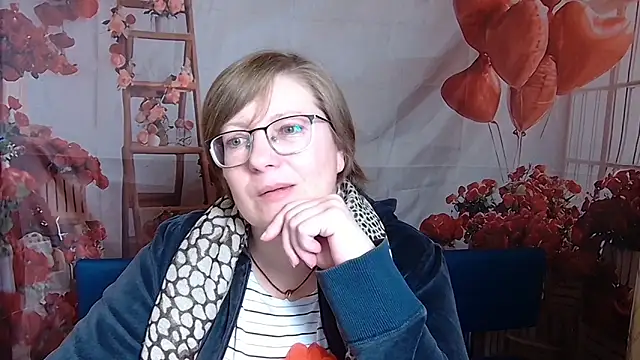 Snapshot of RadaChudna chatting on February 2026 06:00:02 AM RadaChudna online show from February 2026 06:00:02 AM