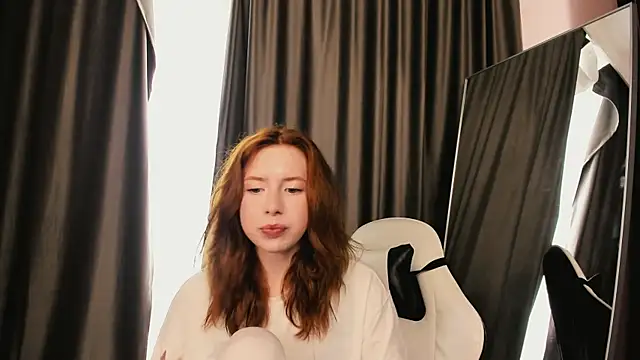 StellaBev online show from April 2026 08:20:02 PM