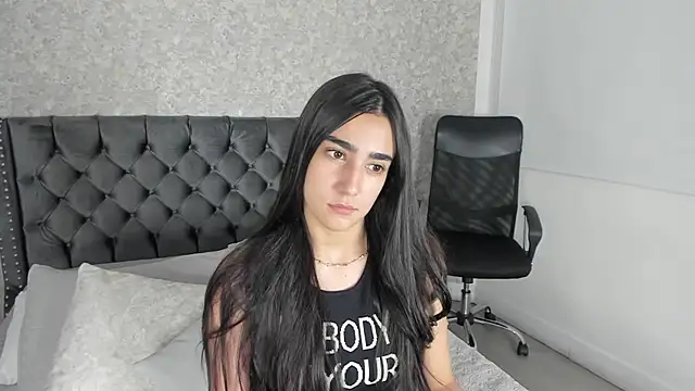 Anika H online show from May 2026 12:36:02 PM