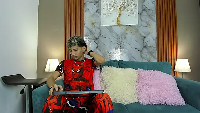 Snapshot of YOUNG_BOYS_HELL chatting on March 2026 01:18:02 AM YOUNG BOYS HELL online show from March 2026 01:18:02 AM