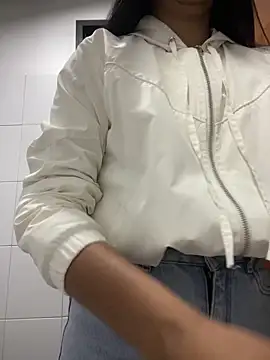 Daniela Pink online show from June 2026 11:12:02 AM