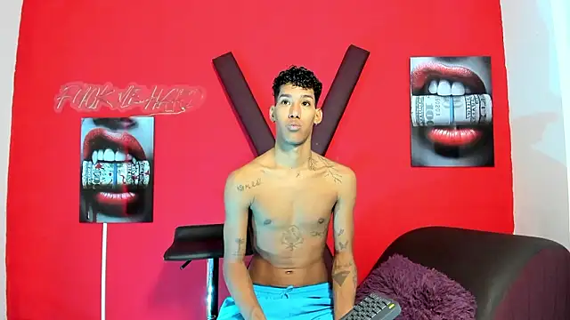 GREEN BOYS online show from March 2026 07:24:01 AM