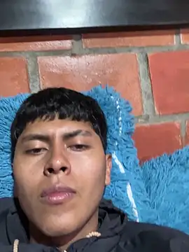 Snapshot of Miguel_960 chatting on May 2026 04:06:02 AM Miguel 960 online show from May 2026 04:06:02 AM