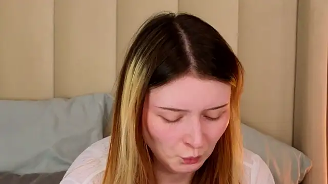 AlyssFrost online show from July 2026 03:09:01 AM