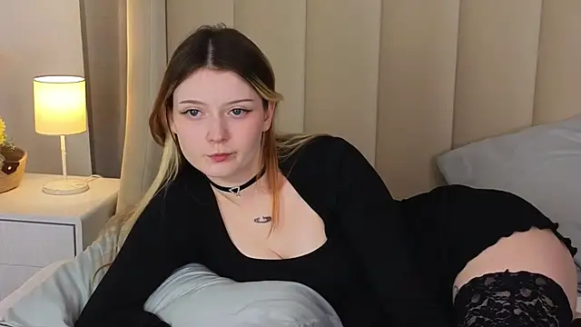 AlyssFrost online show from July 2026 10:21:02 AM