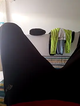 Snapshot of isuru_lakshan chatting on February 2026 04:26:01 PM isuru lakshan online show from February 2026 04:26:01 PM