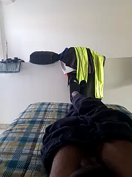 isuru lakshan online show from March 2026 07:03:02 AM