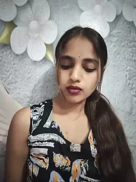 Snapshot of samayra1144 chatting on June 2026 06:08:01 AM samayra1144 online show from June 2026 06:08:01 AM