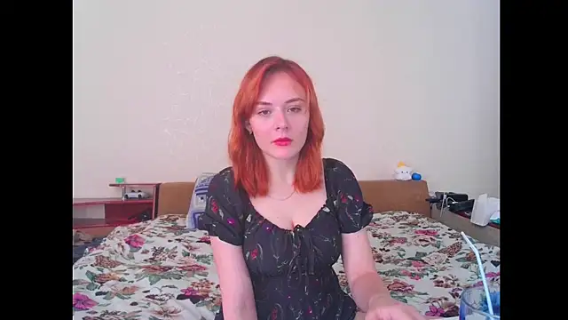 Little fox404 online show from June 2026 07:18:02 AM