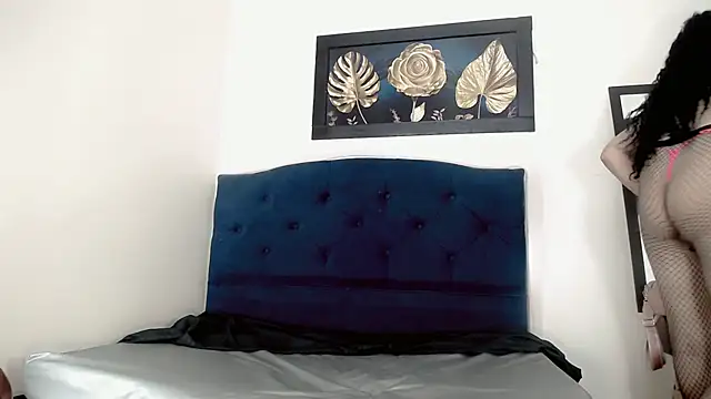 Karlaa Hernandez  online show from February 2026 03:39:01 AM