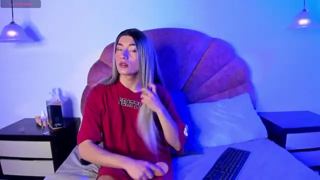 brihanna-young online show from March 2026 12:23:01 PM