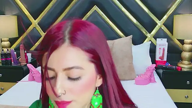 Snapshot of AntonellaEscudero chatting on March 2026 07:58:01 PM AntonellaEscudero online show from March 2026 07:58:01 PM