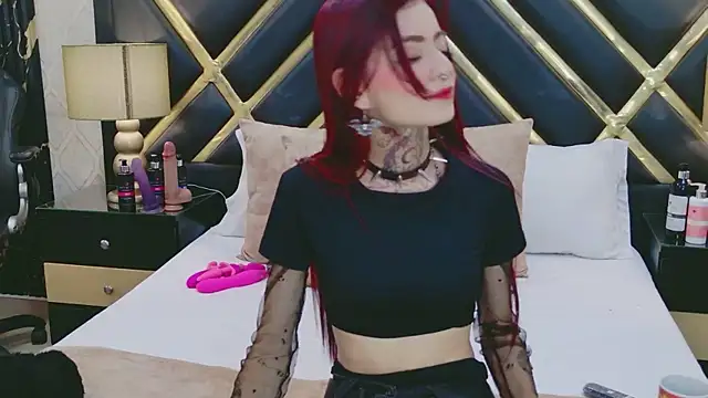 Snapshot of AntonellaEscudero chatting on April 2026 07:42:01 PM AntonellaEscudero online show from April 2026 07:42:01 PM