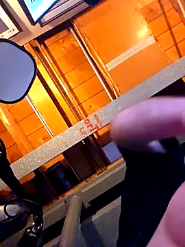 DLCheeks online show from February 2026 09:00:01 PM