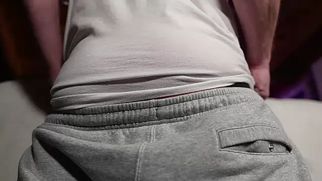 DLCheeks online show from March 2026 04:03:02 AM