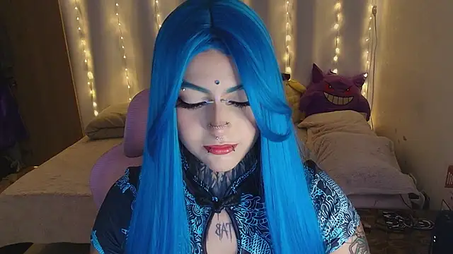 Snapshot of maliciaXpoison chatting on February 2026 05:50:02 AM maliciaXpoison online show from February 2026 05:50:02 AM