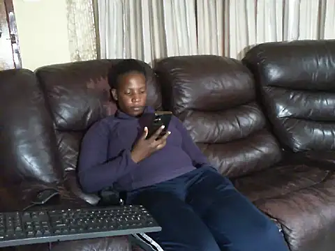 Sky-Diamond online show from April 2026 07:45:01 AM