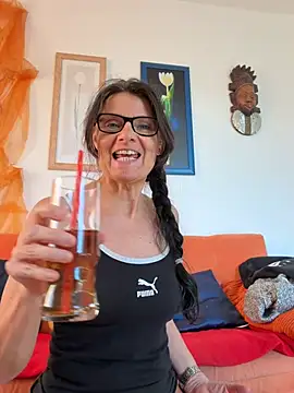 Snapshot of Dance_Lady chatting on February 2026 01:21:02 PM Dance Lady online show from February 2026 01:21:02 PM