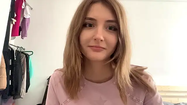 Snapshot of TakenTrumpet chatting on February 2026 12:27:01 PM TakenTrumpet online show from February 2026 12:27:01 PM