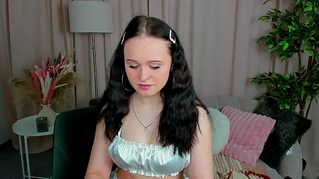 Snapshot of moonei chatting on February 2026 04:40:02 PM moonei online show from February 2026 04:40:02 PM