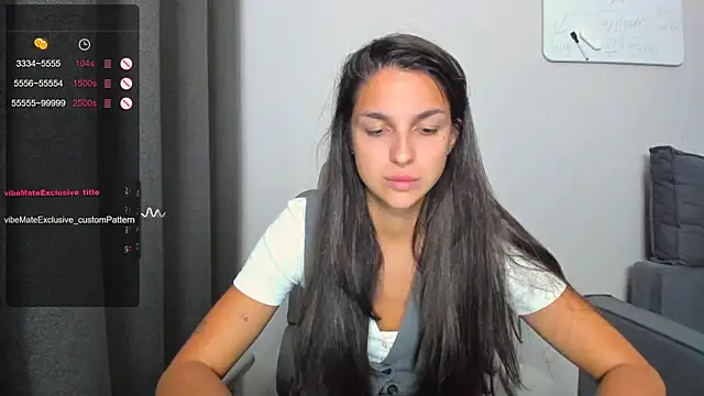 Snapshot of AngelGabe chatting on June 2026 08:32:02 PM AngelGabe online show from June 2026 08:32:02 PM