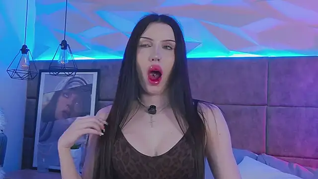 EfiKhalifa online show from April 2026 04:17:01 AM