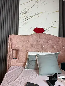 Aylin fire online show from April 2026 06:35:01 PM