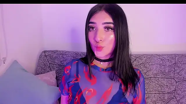 Snapshot of Kattengel_ chatting on July 2026 12:53:01 AM Kattengel online show from July 2026 12:53:01 AM
