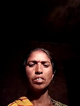 Hot re83 online show from February 2026 07:57:02 PM