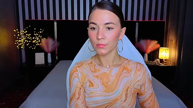 GracefulMichelle online show from June 2026 07:14:01 PM