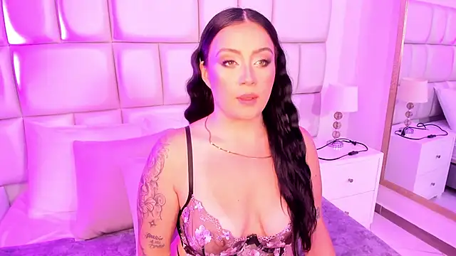 annybentleii online show from April 2026 06:57:02 PM